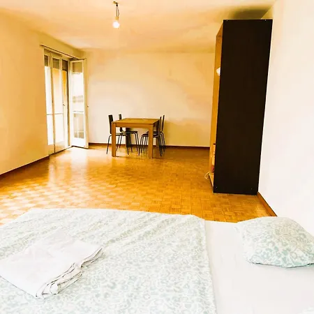 Appartamento Center Flats With Balcony - Rigi *